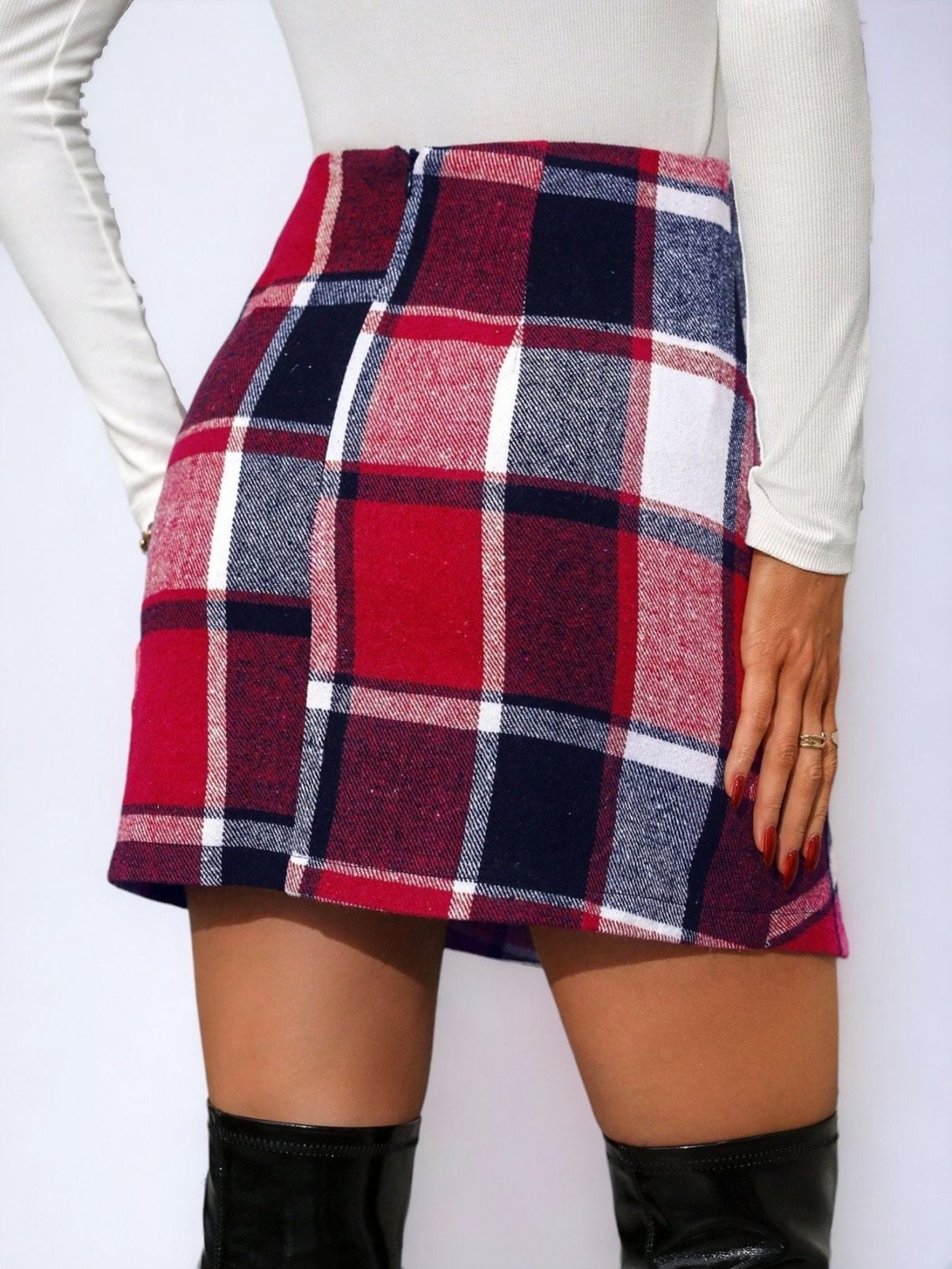 Schoolgirl Plaid Button Skirt