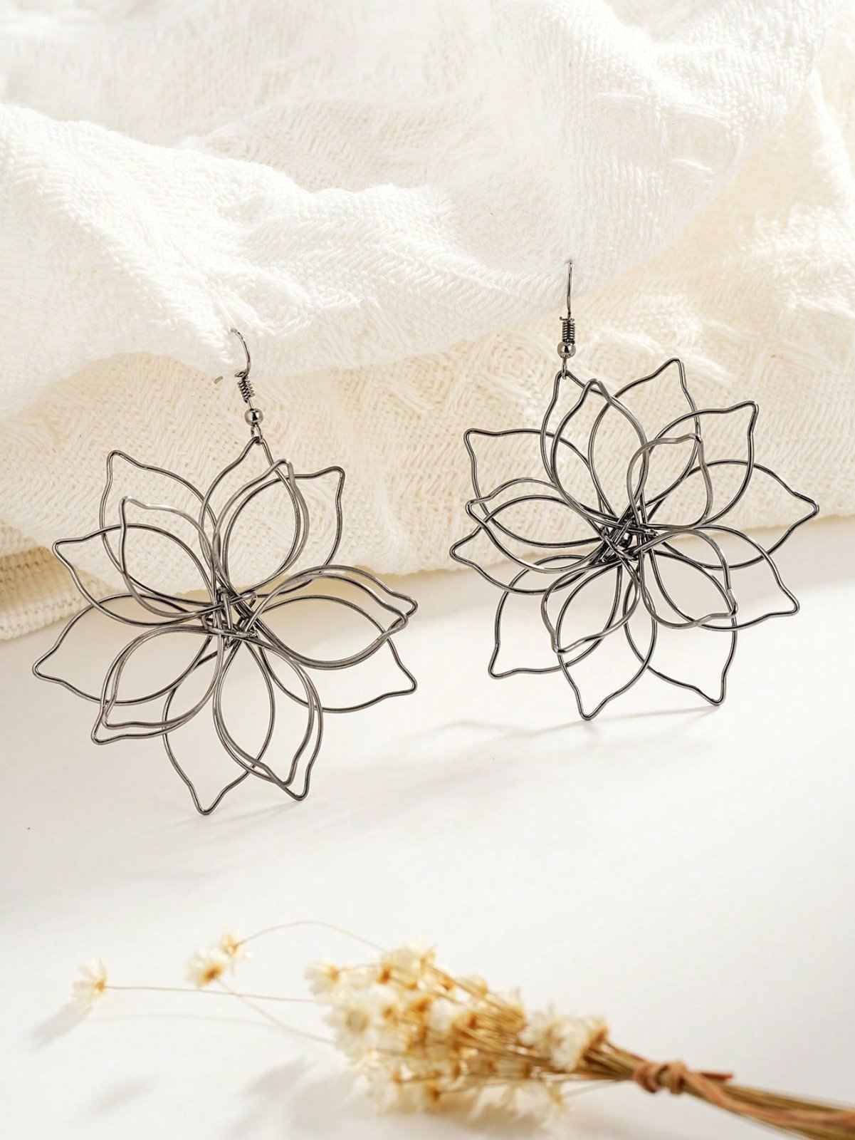 Bohemian Flower Pendant Earrings