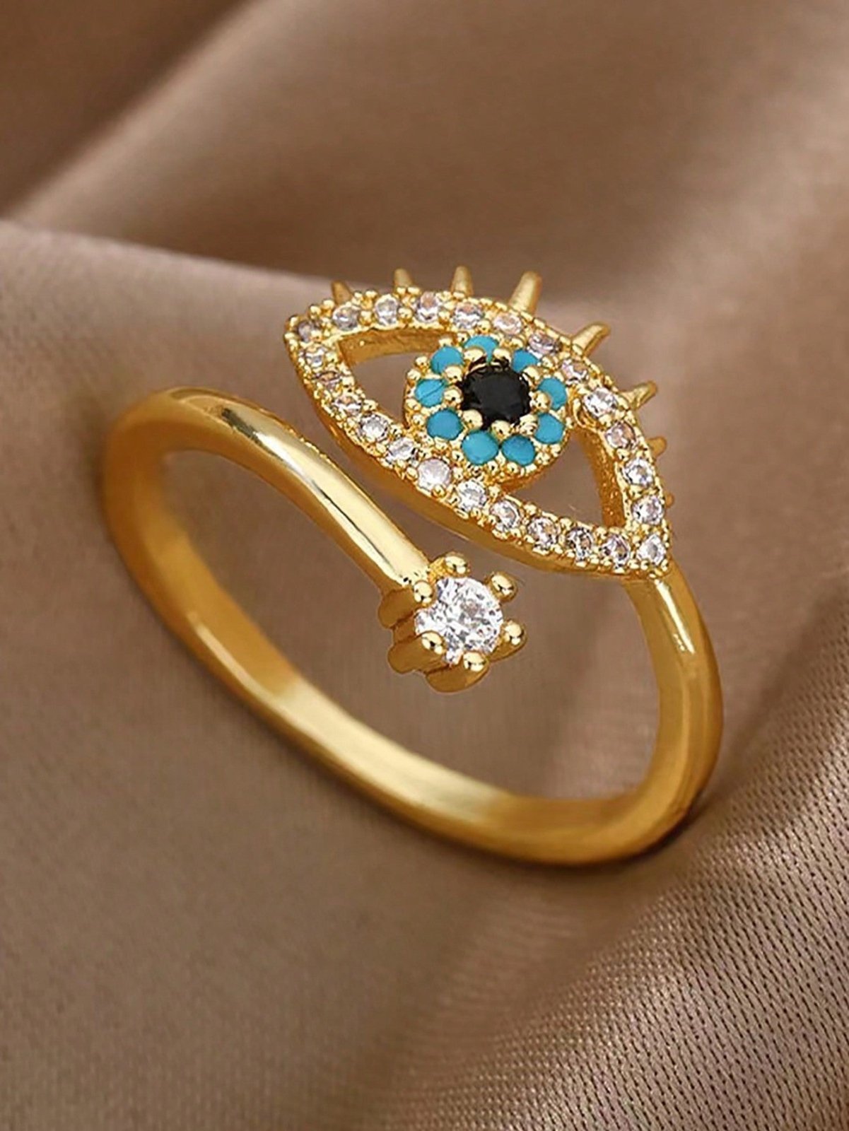 Egyptian Eye Zirconia Ring