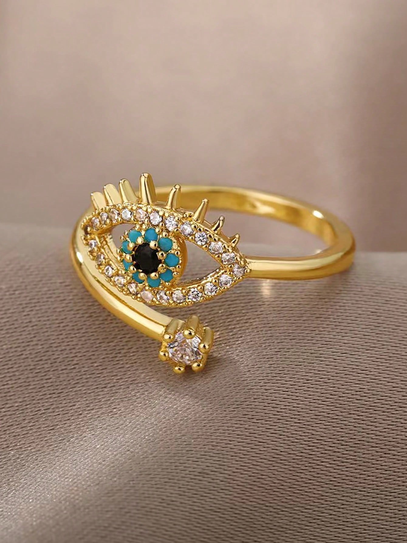 Egyptian Eye Zirconia Ring